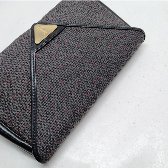YSL Vintage Clutch - Picture 4 of 8
